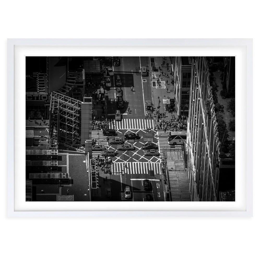 Wall Art's New York Intersection Large 105cm x 81cm Framed A1 Art Print