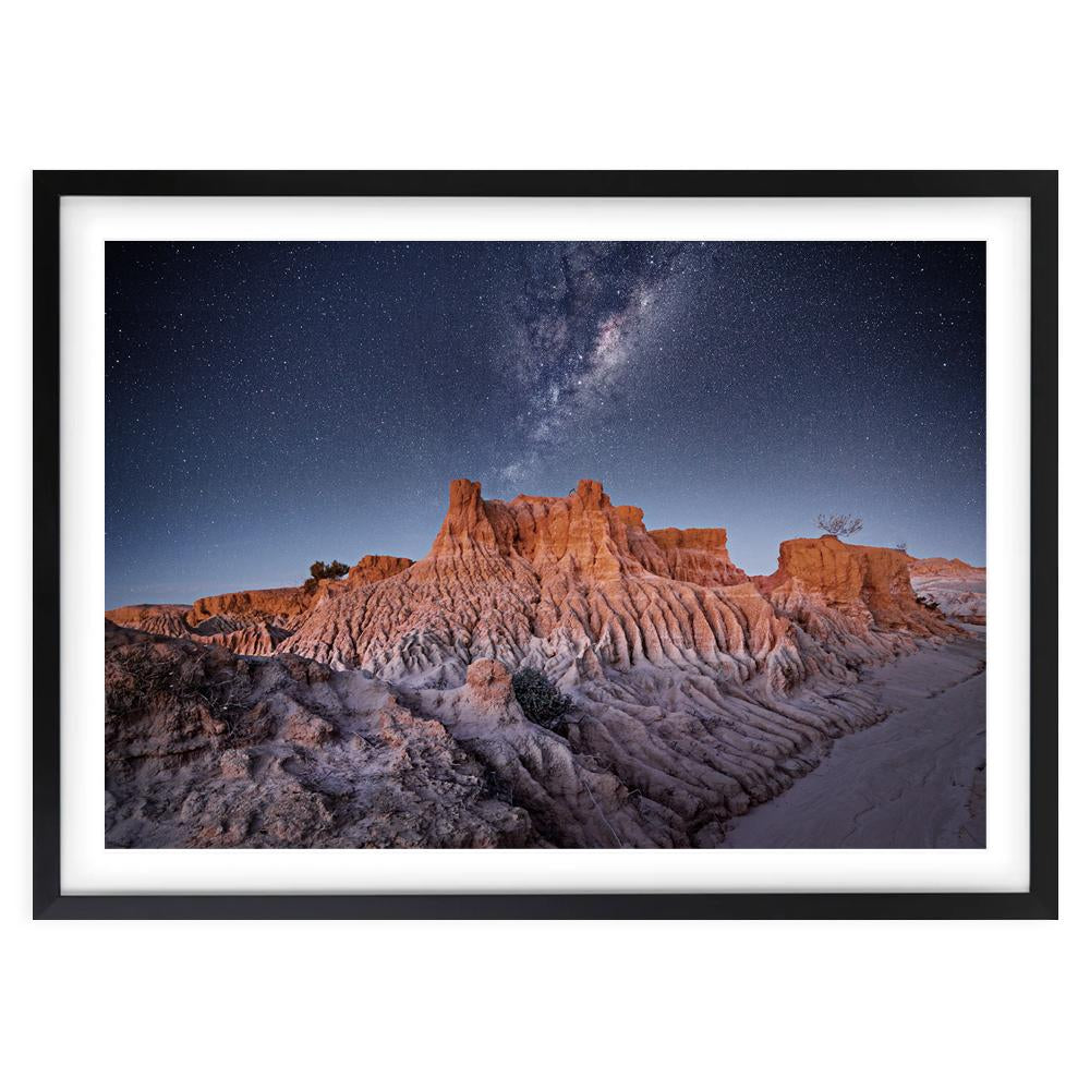 Wall Art's Red Rocks And Stars Large 105cm x 81cm Framed A1 Art Print