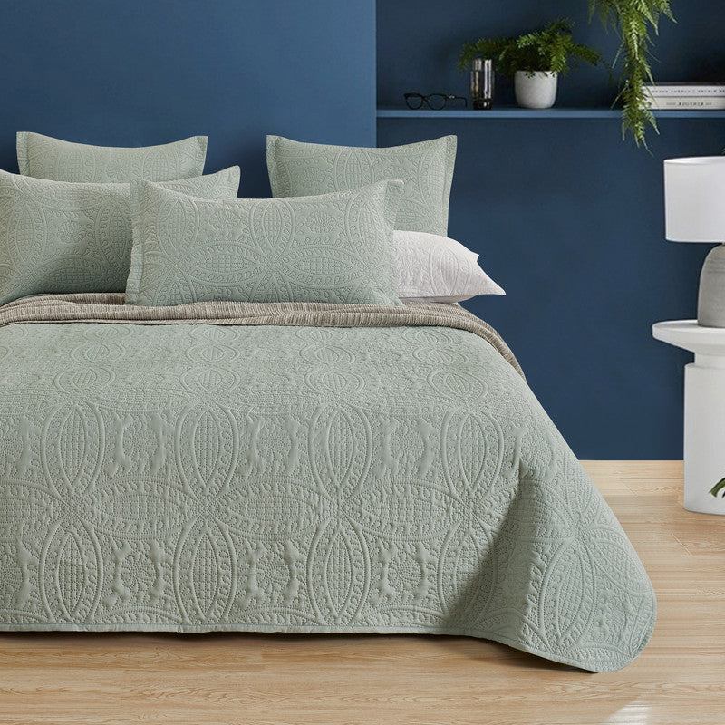 Lisbon Quilted 3 Pieces Embossed Coverlet Set-queen/double sage green