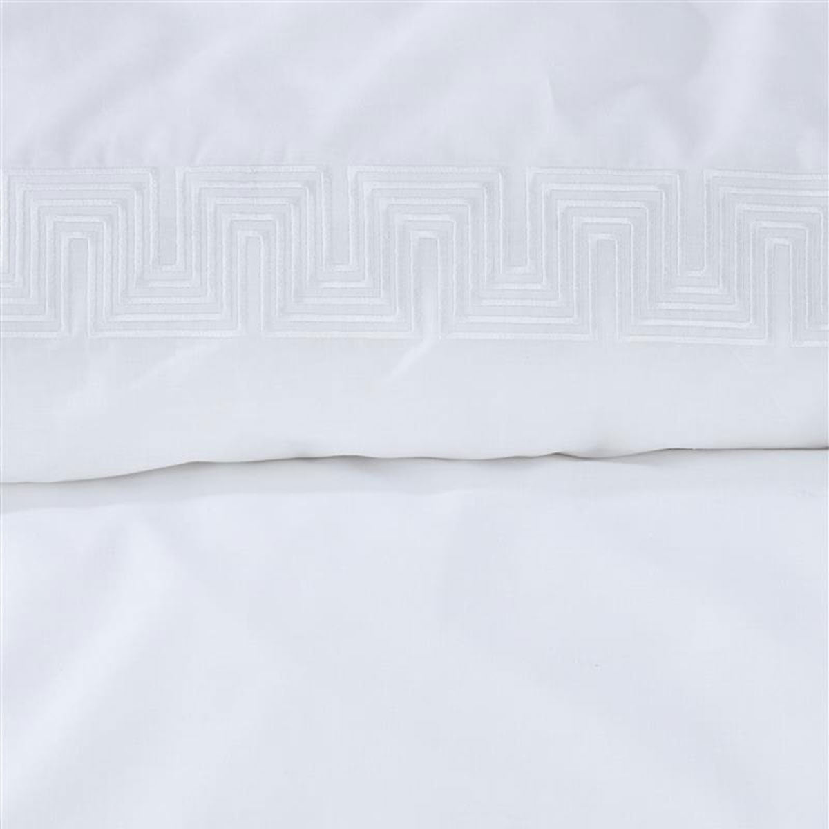 Riviera Maison Elowen White Cotton Quilt Cover Set Queen