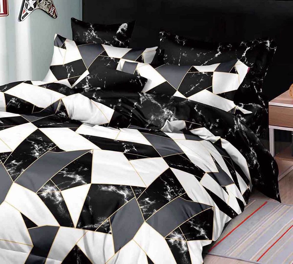 Makoto Super King Size Quilt/Doona/Duvet Cover Set