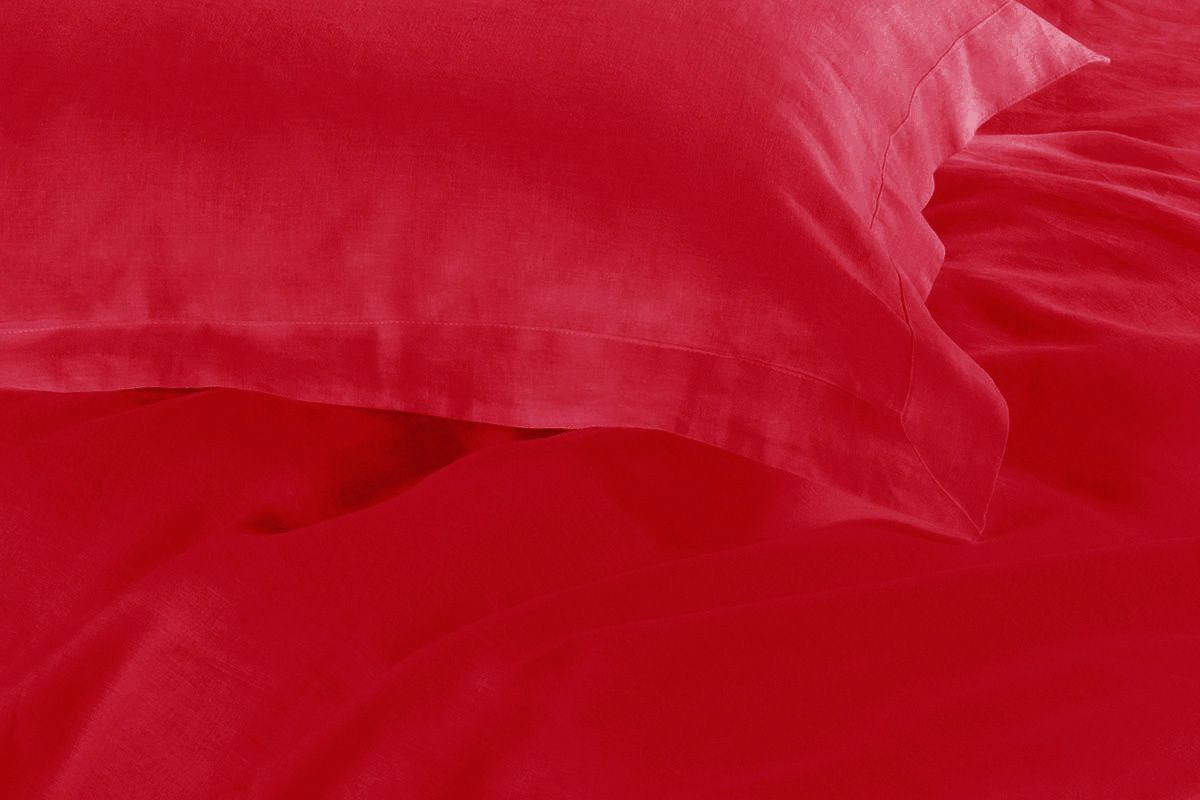 1000TC Tailored Queen Size Red Duvet Doona Quilt Cover Set