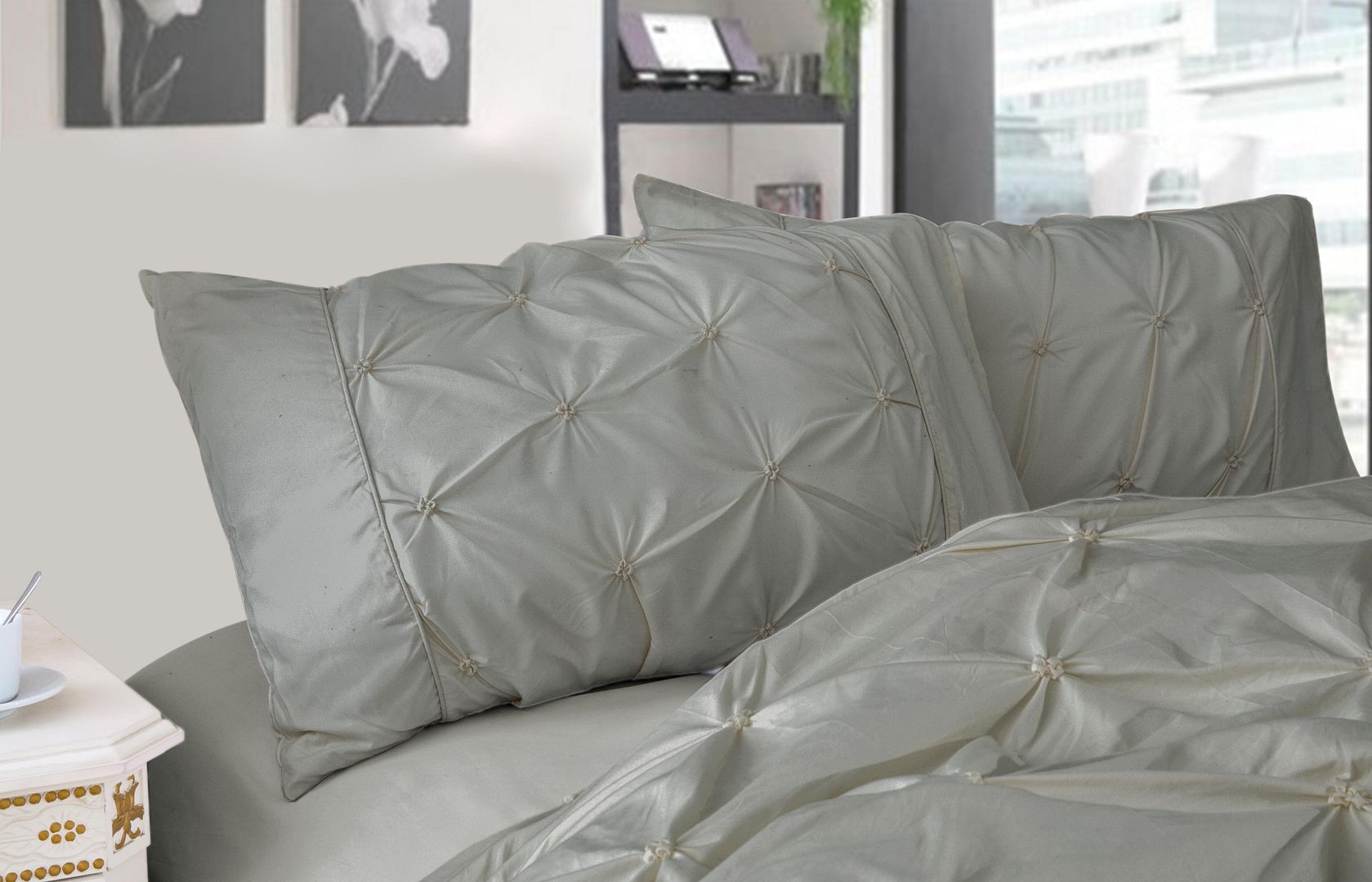 Diamond Pintuck Premium Ultra Soft King size Pillowcases 2-Pack - Grey